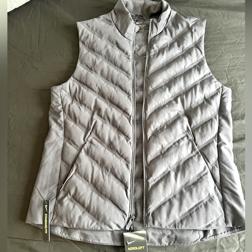 NWT!! Nike aeroloft Mauve Purple Running Vest